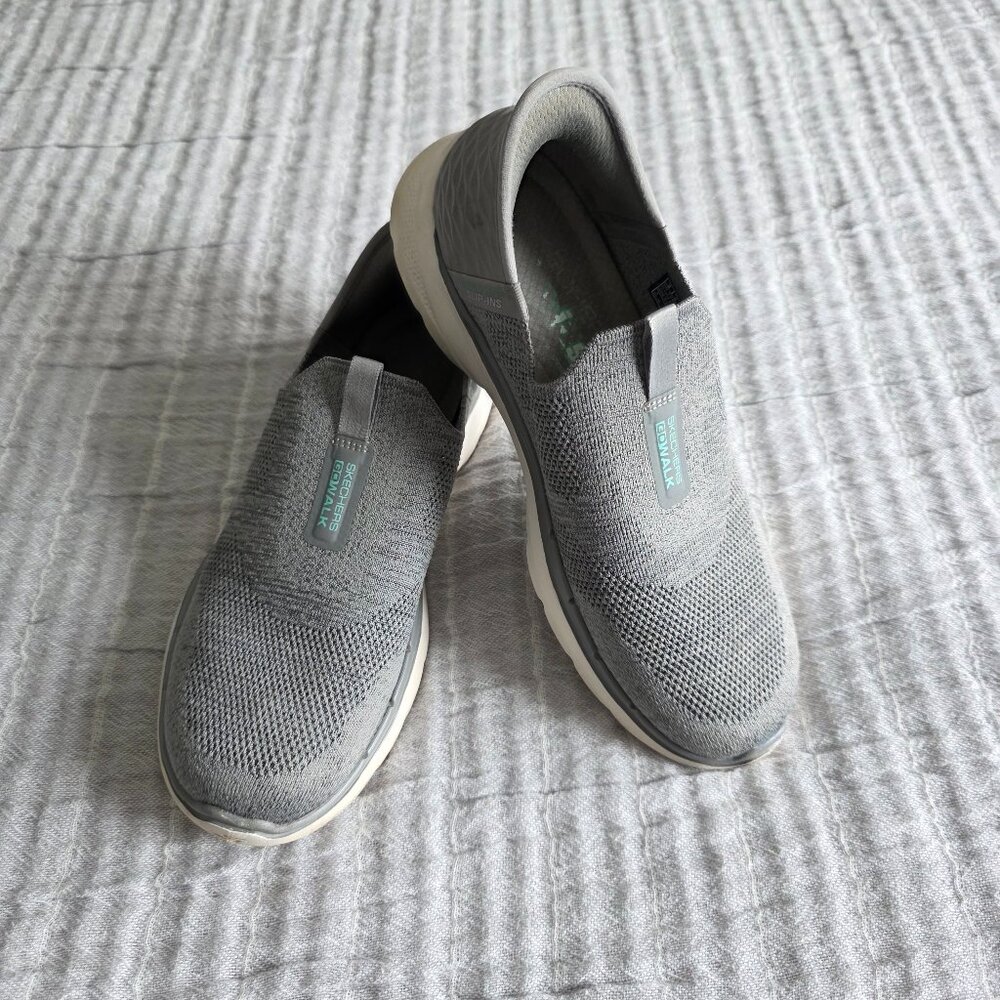 Skechers Women's Go Walk View Walking Shoes 8 Slip On Sneakers Grey